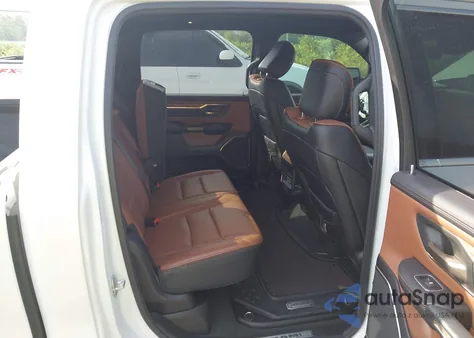 2022 Ram 1500 Limited Longhorn 4X4 6'4 Box z USA, uszkodzony, nr VIN 1C6SRFSTXNN319559